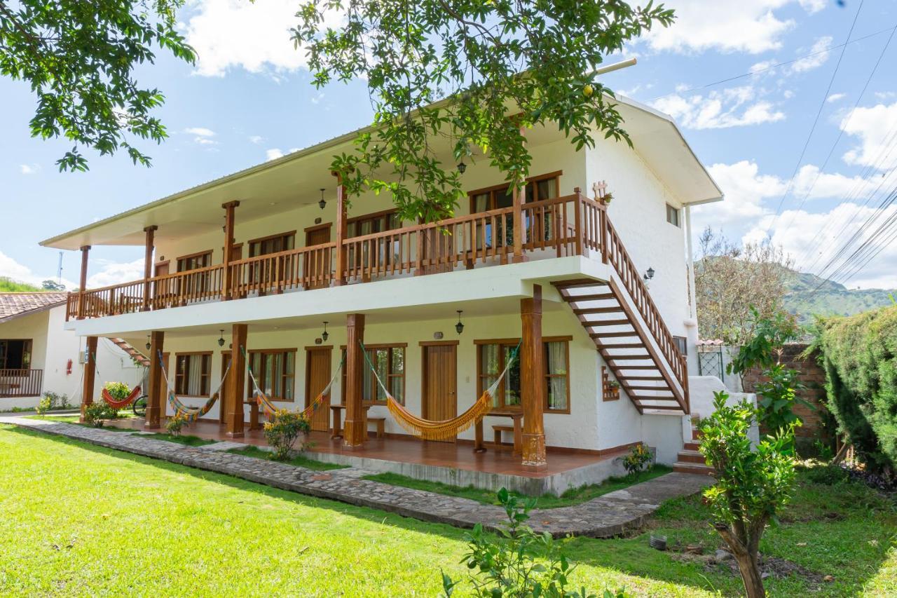 Hosteria Paraiso Vilcabamba Exterior photo