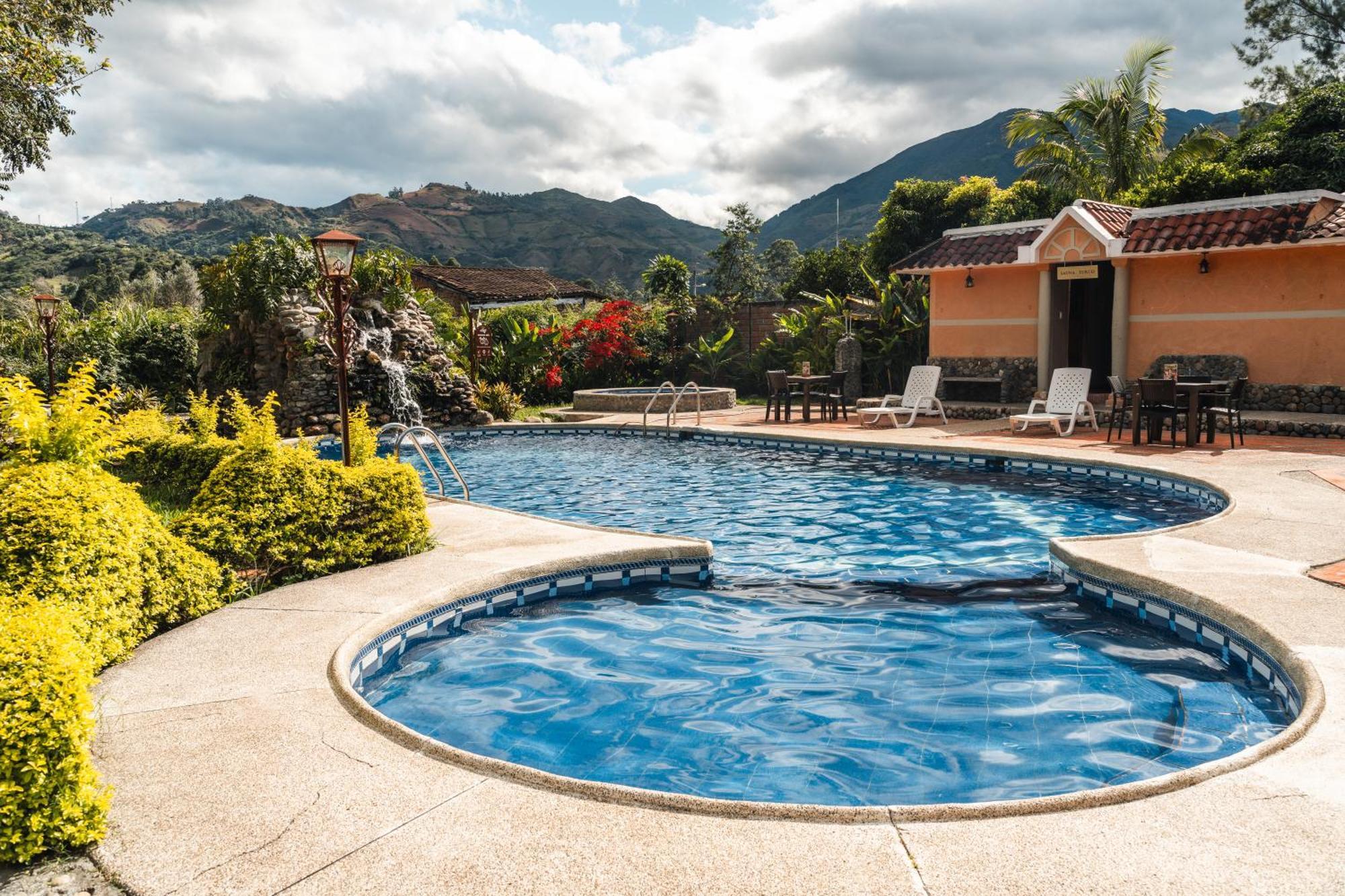 Hosteria Paraiso Vilcabamba Exterior photo